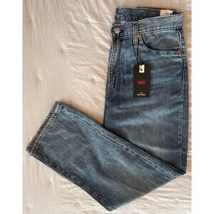 NWT Levi's Premium 568 Loose Straight Jeans 33x32 Blue 5 Pocket Linen/Denim $98